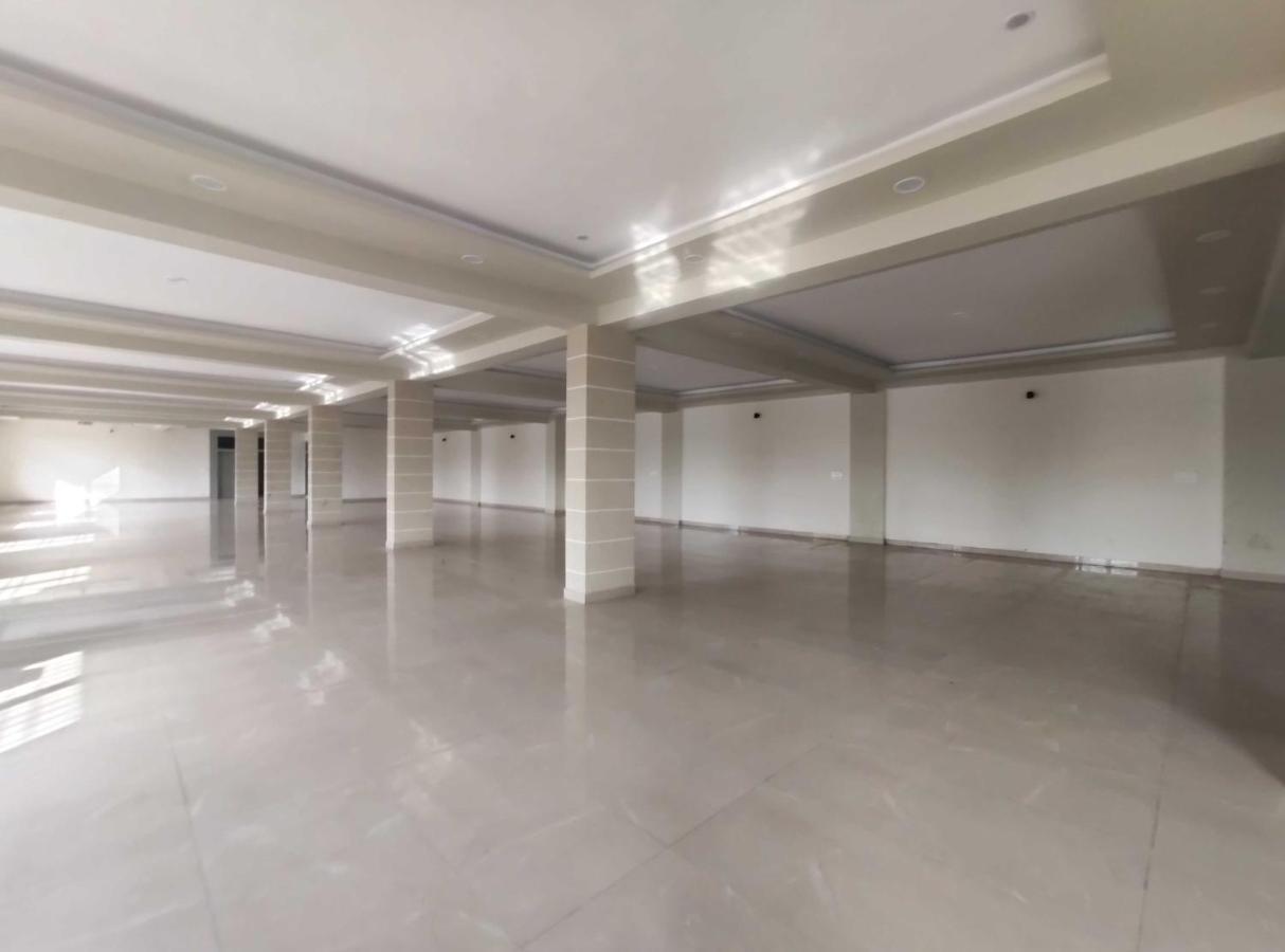 Oyo 92169 Apple Leaf Banquet & Hotel Aligarh Exterior photo